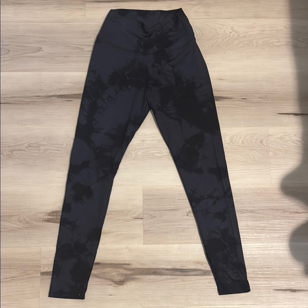 Jala Yoga Black Tie-Dye Leggings